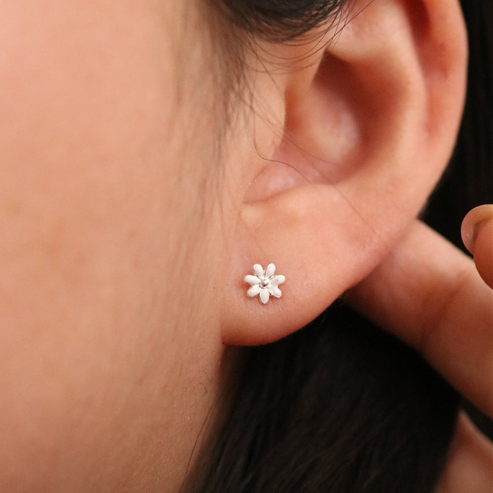 Colour daisy earirngs-3