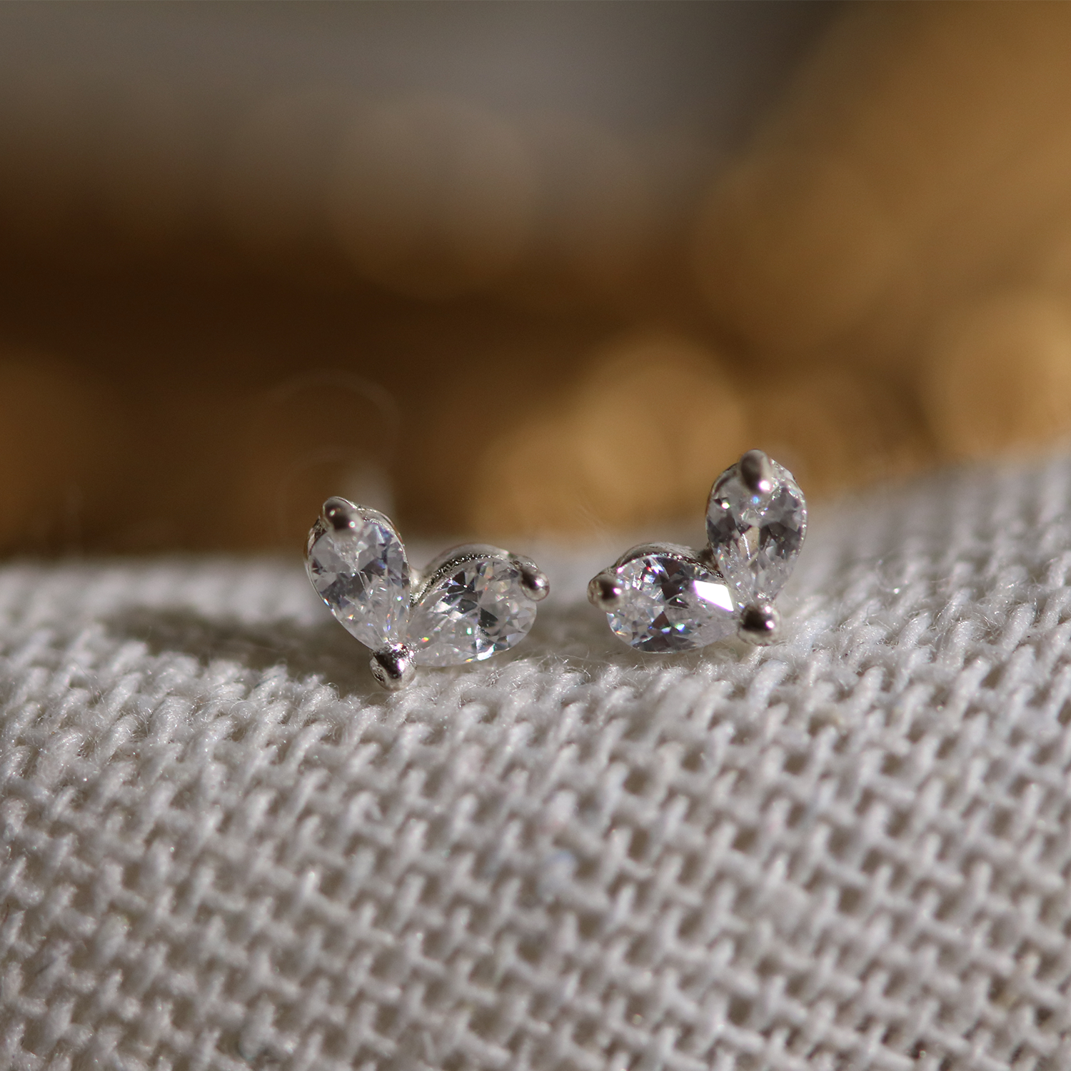 Tiny leaf stud earrings-0