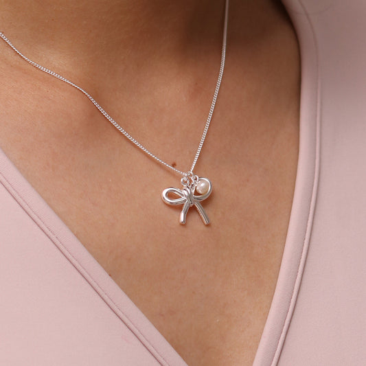 Pearl bow necklace-0