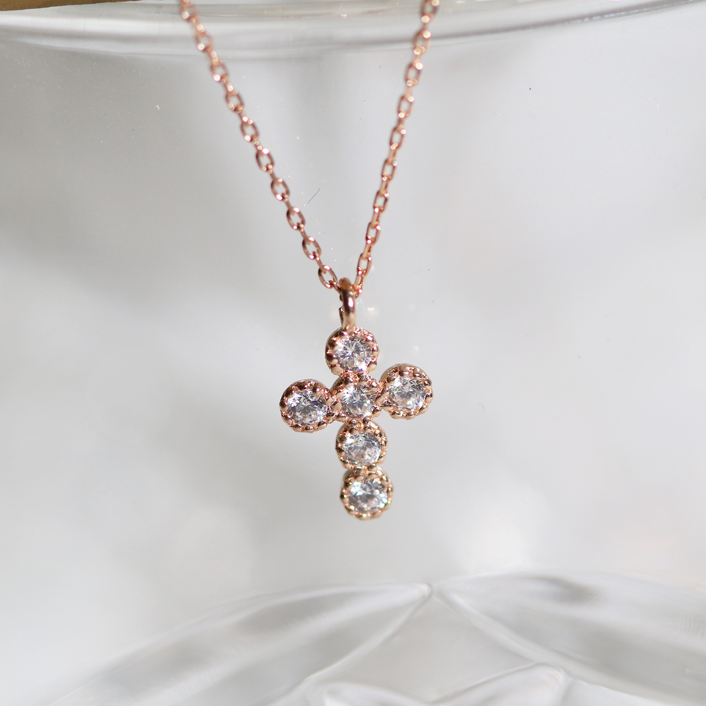Cubic cross necklace-3